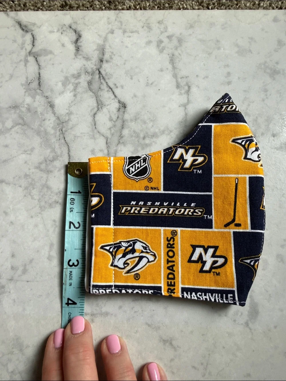 Nashville Predators Women’s/teen Face Mask - Navy & Gold